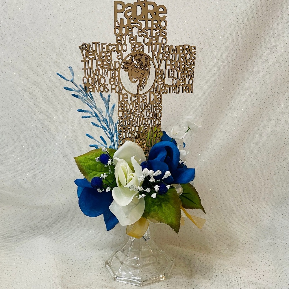 Each  Centerpiece or Favor Royal Blue Cross